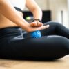 Piłka do masażu mięśni ciała rolowania piłeczka rehabilitacyjna z kolcami - obrazek 5